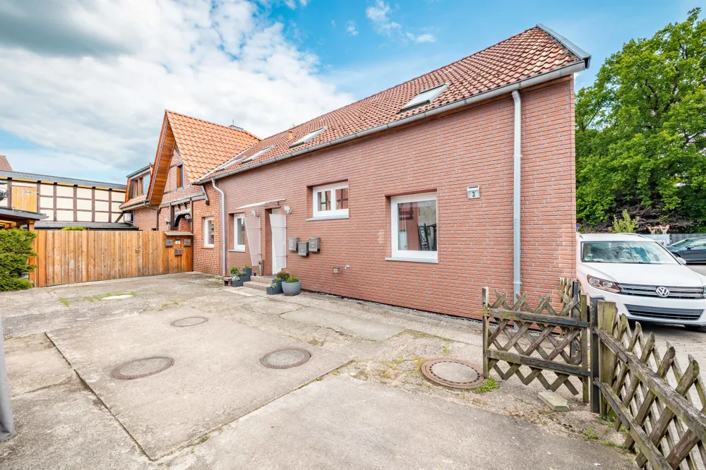 Vermietetes Mehrfamilienhaus in Langenhagen - Silke Hanebuth Immobilien